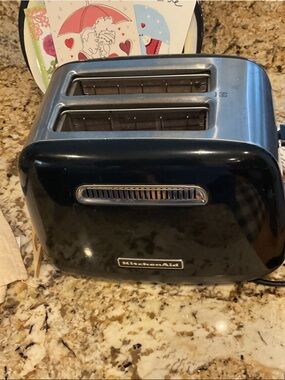 KitchenAid Black and Stainless Steel 2-Slot Toaster